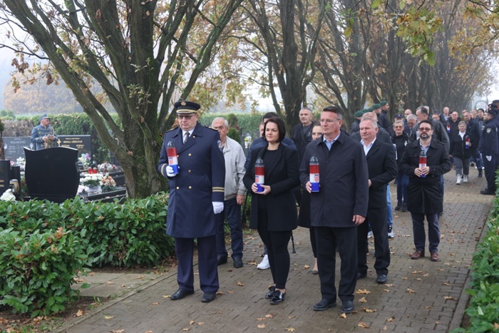 Slika /PU_BP/2024/Razno 2024/Svi sveti1.JPG
